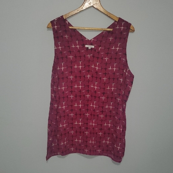 Pleione Lightweight Top Womens Size L Large Burgundy Red Sleeveless Tank v-neck - Picture 2 of 12